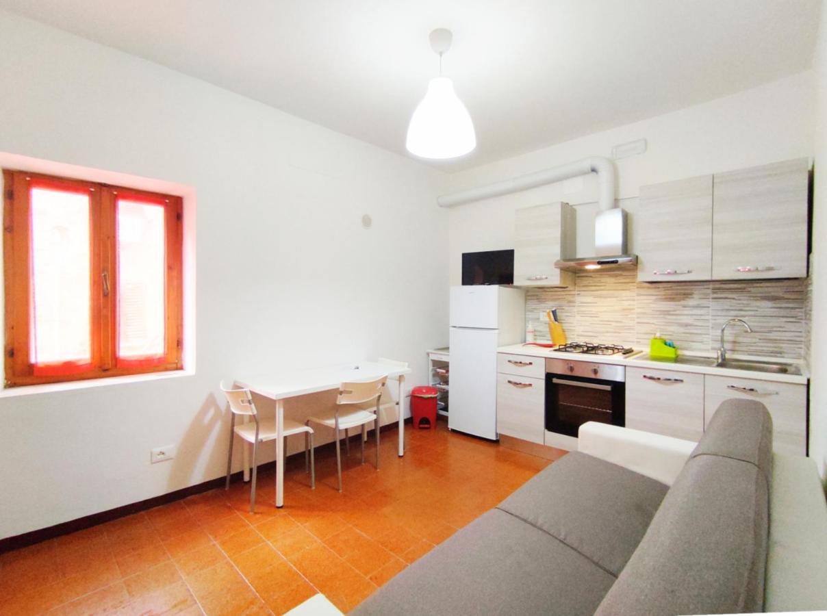 Attico Casa Via Rocca Sole Lejlighed Poggibonsi Eksteriør billede